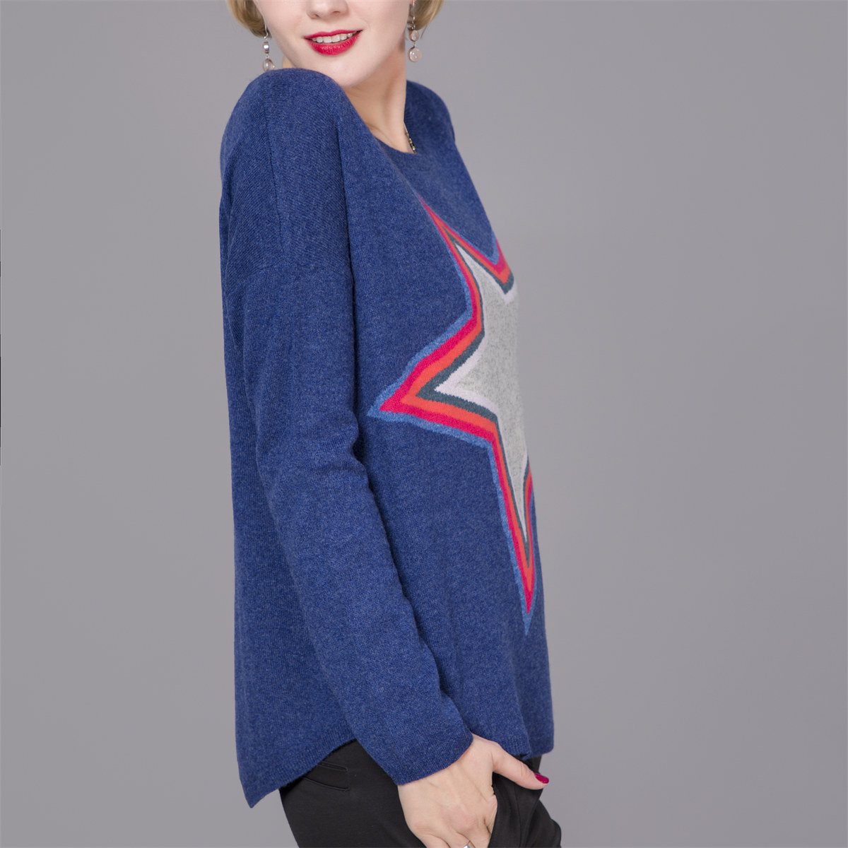 round neck cashmere sweater